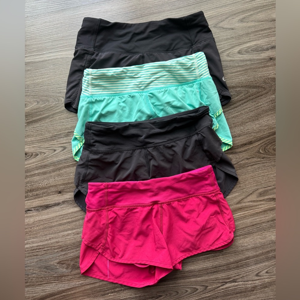 Lululemon Run Times (PACK OF 4), size 2